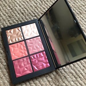 NARS ‘Hot Tryst’ face palette
